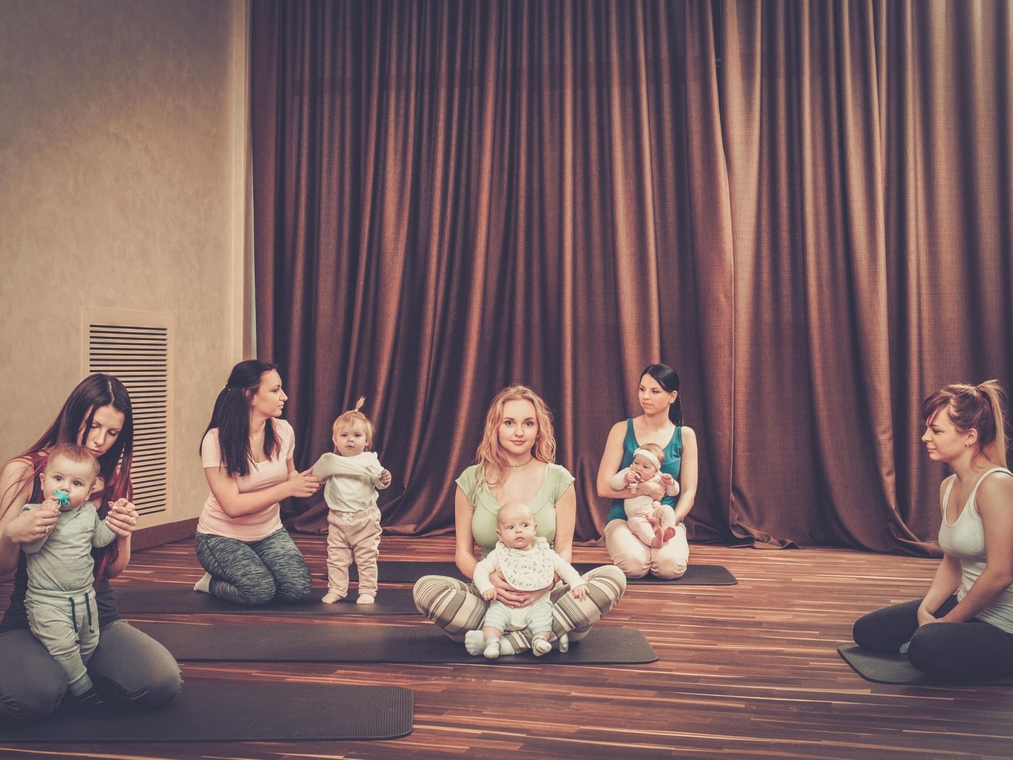 Postnatal Yoga Tunbridge Wells
